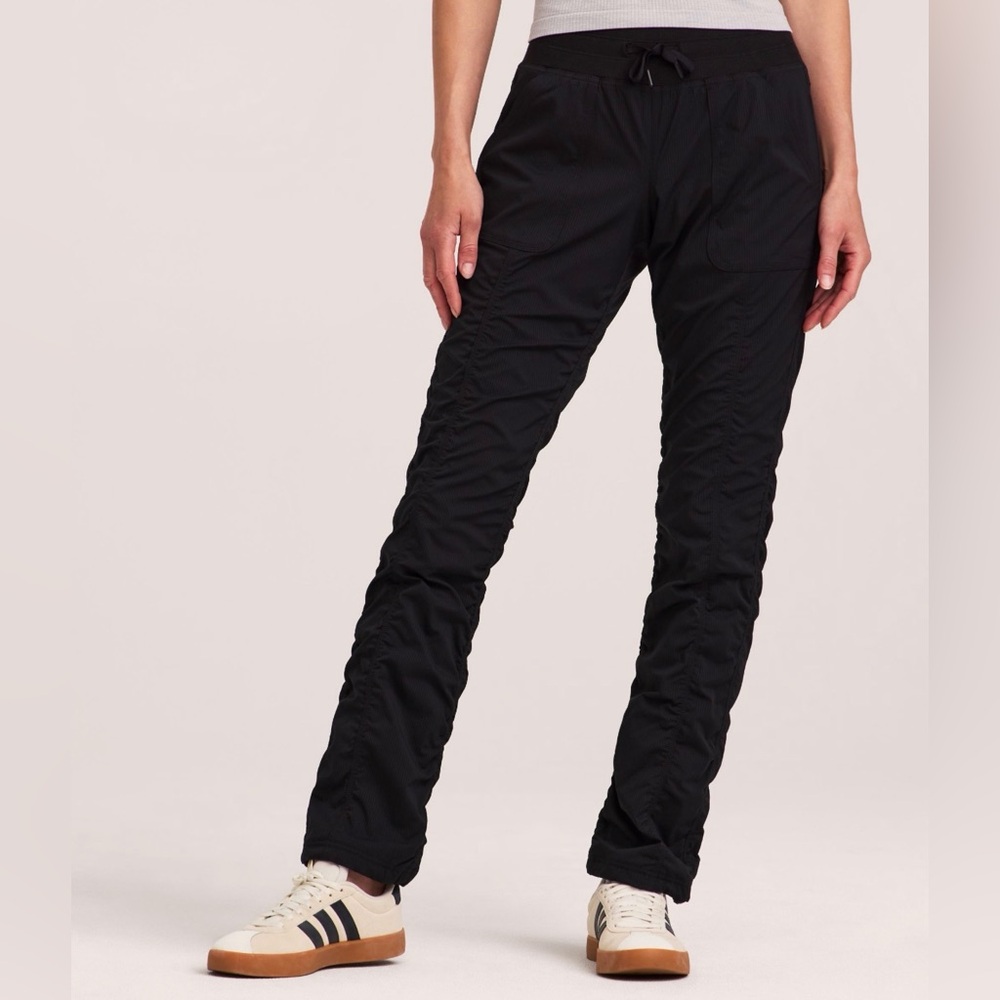 SHAMBHALA Hi-Rise Studio Pinstripes Black Women's Pants/Joggers size S